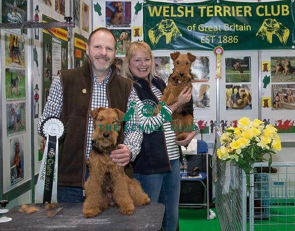 Discover Dogs Best Booth : Terrier Group awarded to Welsh Terrier Club