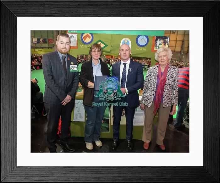 Framed Print : Photo Call Best Breed Stand second Place Framed Print : Photo Call Best Breed Stand second Place
