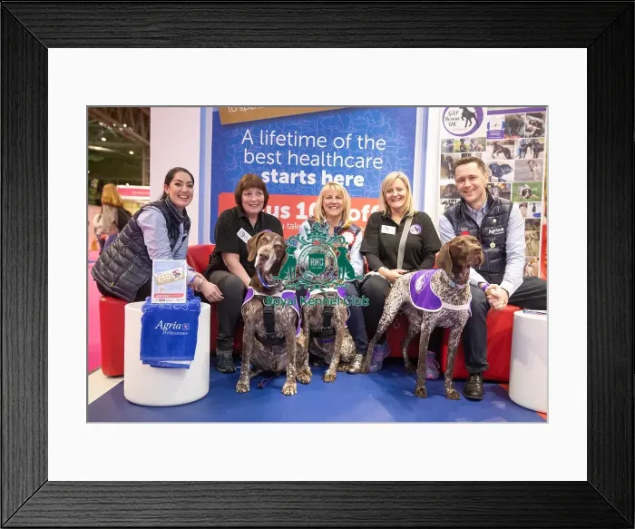 Framed Print : GSP Rescue with staff from Agria Framed Print : GSP Rescue with staff from Agria