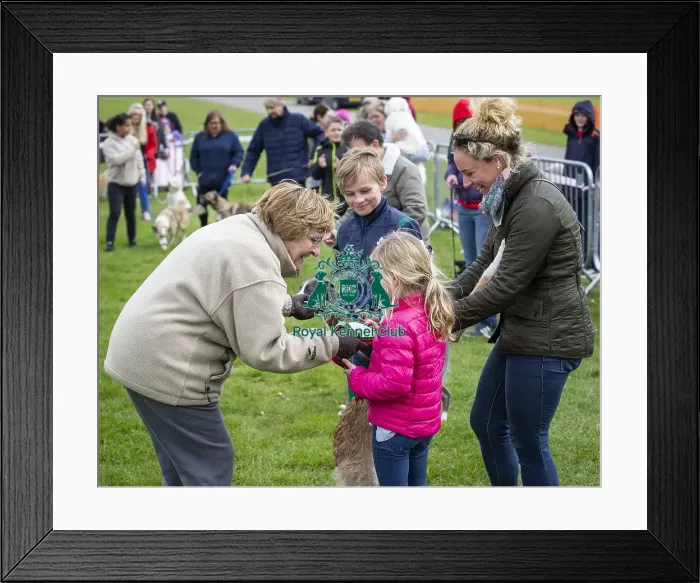 Framed Print : Scruffts Newbury 2019 Framed Print : Scruffts Newbury 2019