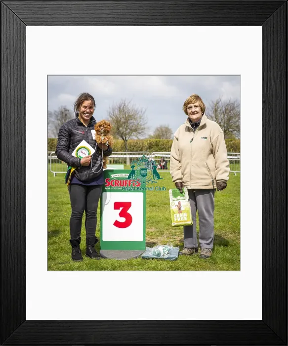 Framed Print : Scruffts Newbury 2019 Framed Print : Scruffts Newbury 2019