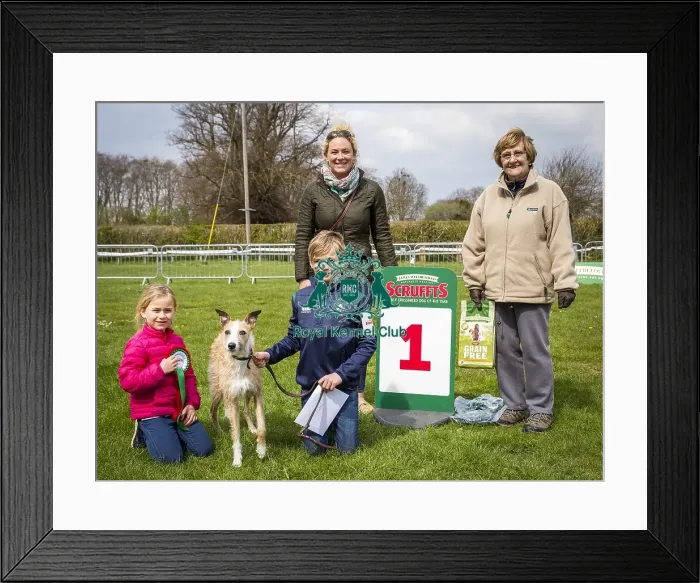 Framed Print : Scruffts Newbury 2019 Framed Print : Scruffts Newbury 2019