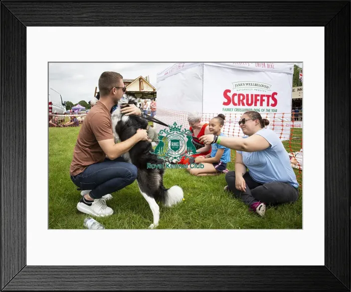 Framed Print : Scruffts Essex Hylands May 26, 2019 Framed Print : Scruffts Essex Hylands May 26, 2019