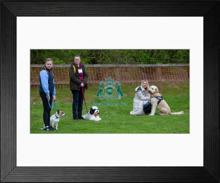 Framed Print : Scruffts Newbury Framed Print : Scruffts Newbury