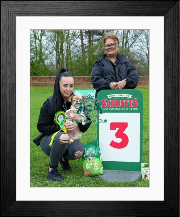Framed Print : Scruffts Newbury Framed Print : Scruffts Newbury