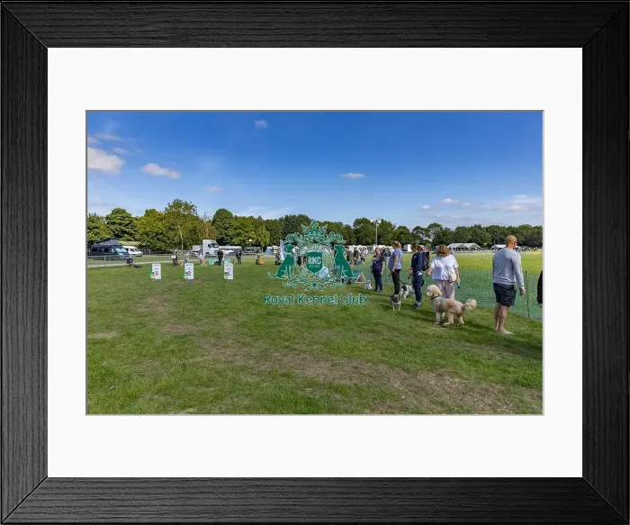 Framed Print : Sponsor Name James Wellbeloved Sunday 15th September 2024 Framed Print : Sponsor Name James Wellbeloved Sunday 15th September 2024