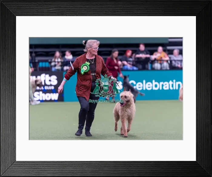 Framed Print : Jacki Snook from Leicestershire with Leffe Framed Print : Jacki Snook from Leicestershire with Leffe