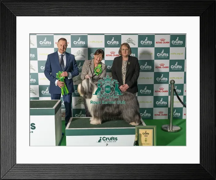 Framed Print : Nicola Whelan from Wickham with Perri Framed Print : Nicola Whelan from Wickham with Perri