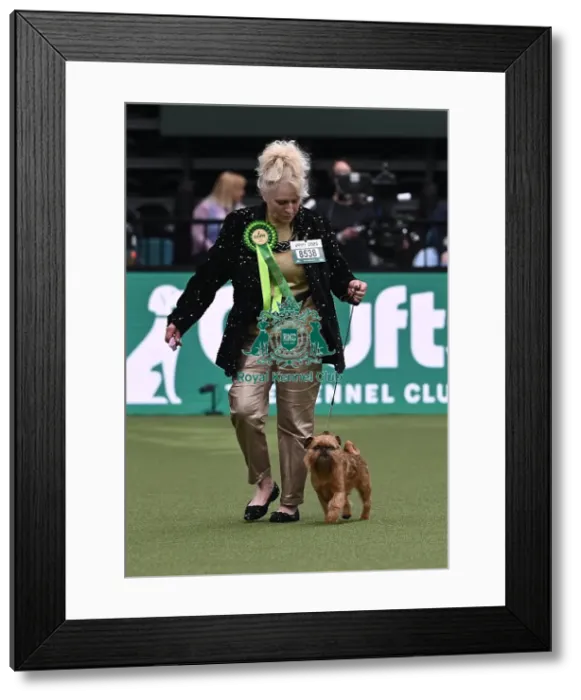Framed Print : Yvonne Donnellan and Kim Roberts from Bournemouth with Felix Framed Print : Yvonne Donnellan and Kim Roberts from Bournemouth with Felix