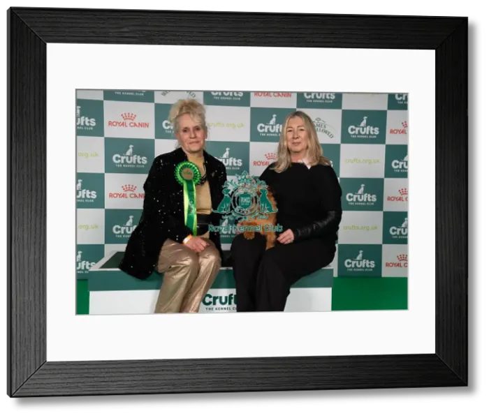 Framed Print : Yvonne Donnellan and Kim Roberts from Bournemouth with Felix Framed Print : Yvonne Donnellan and Kim Roberts from Bournemouth with Felix