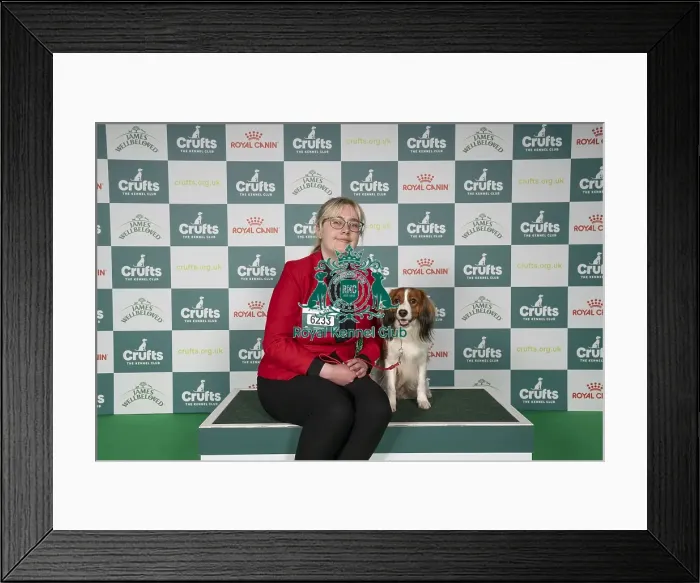 Framed Print : Molly Wallis from Byran, North Yorkshire with Eric