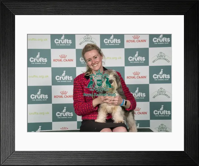 Framed Print : Lizzie Cadmore, from Somerset, with Splash Framed Print : Lizzie Cadmore, from Somerset, with Splash