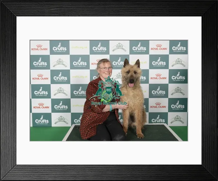 Framed Print : Jacki Snook from Leicestershire with Leffe Framed Print : Jacki Snook from Leicestershire with Leffe