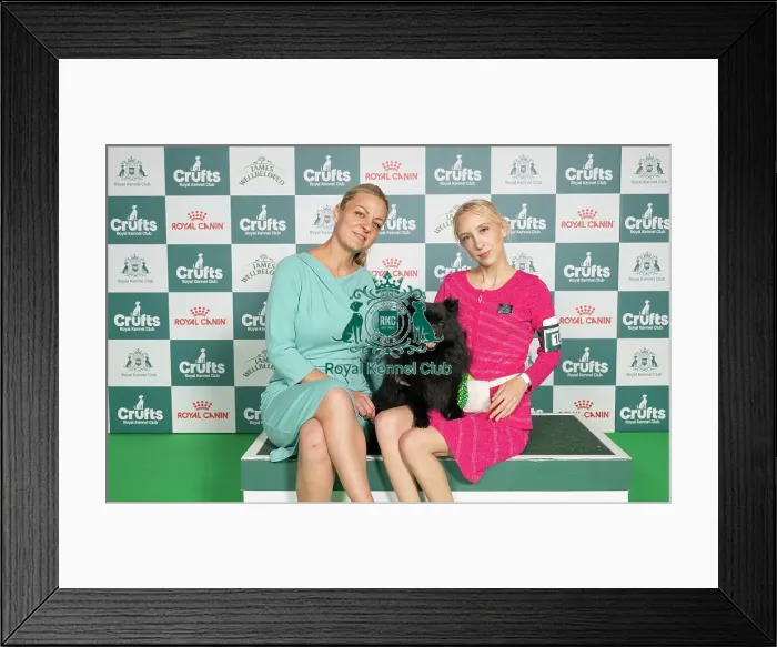 Framed Print : Lucy and Izzy Barnes from Maidstone Framed Print : Lucy and Izzy Barnes from Maidstone