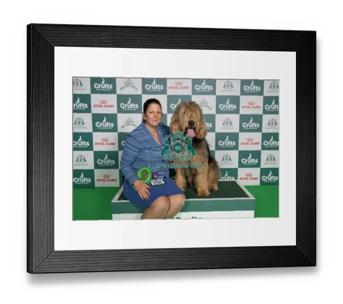 Framed Print : Caroline Wheatley from Surrey, with Charman Framed Print : Caroline Wheatley from Surrey, with Charman