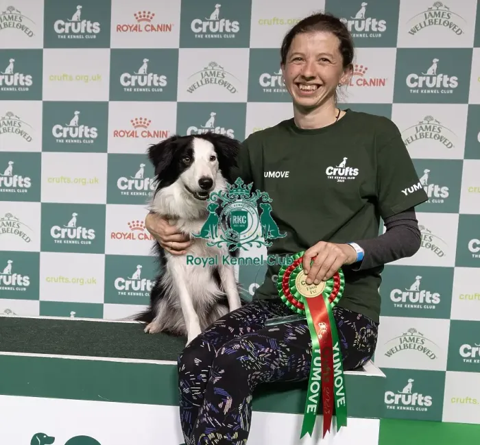 Framed Print : Agility Crufts Novice Cup Final - Intermediate Overall winner Georgina Baker with Fandabidozi Funky Music