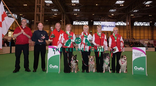 Photo Call Obedience World Cup Winner England
