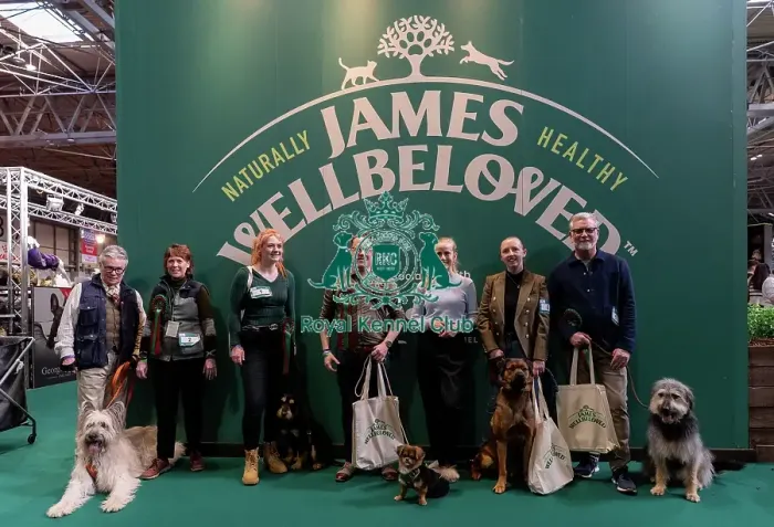 Framed Print : Photocall with Scrufft's semi finalists on the James Wellbeloved stand Golden Oldie Crossbreed Karen Cook Framed Print : Photocall with Scrufft's semi finalists on the James Wellbeloved stand Golden Oldie Crossbreed Karen Cook