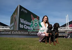 D C D 0 1 9 2 Prints: Polish Hunting Dogs Bojar and Pippa and owner Gabi Johnston at the launch of Crufts 2025