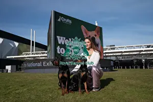 D C D 0 1 9 2 Prints: Polish Hunting Dogs Bojar and Pippa and owner Gabi Johnston at the launch of Crufts 2025