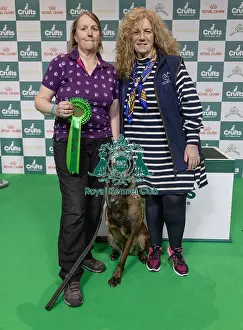 Kennel Club Hero Dog Award Prints: Winner of the Kennel Club Hero Dog Award Mandy Chapman with Baloo pictured with Lady Bathurst (Sunday 09)